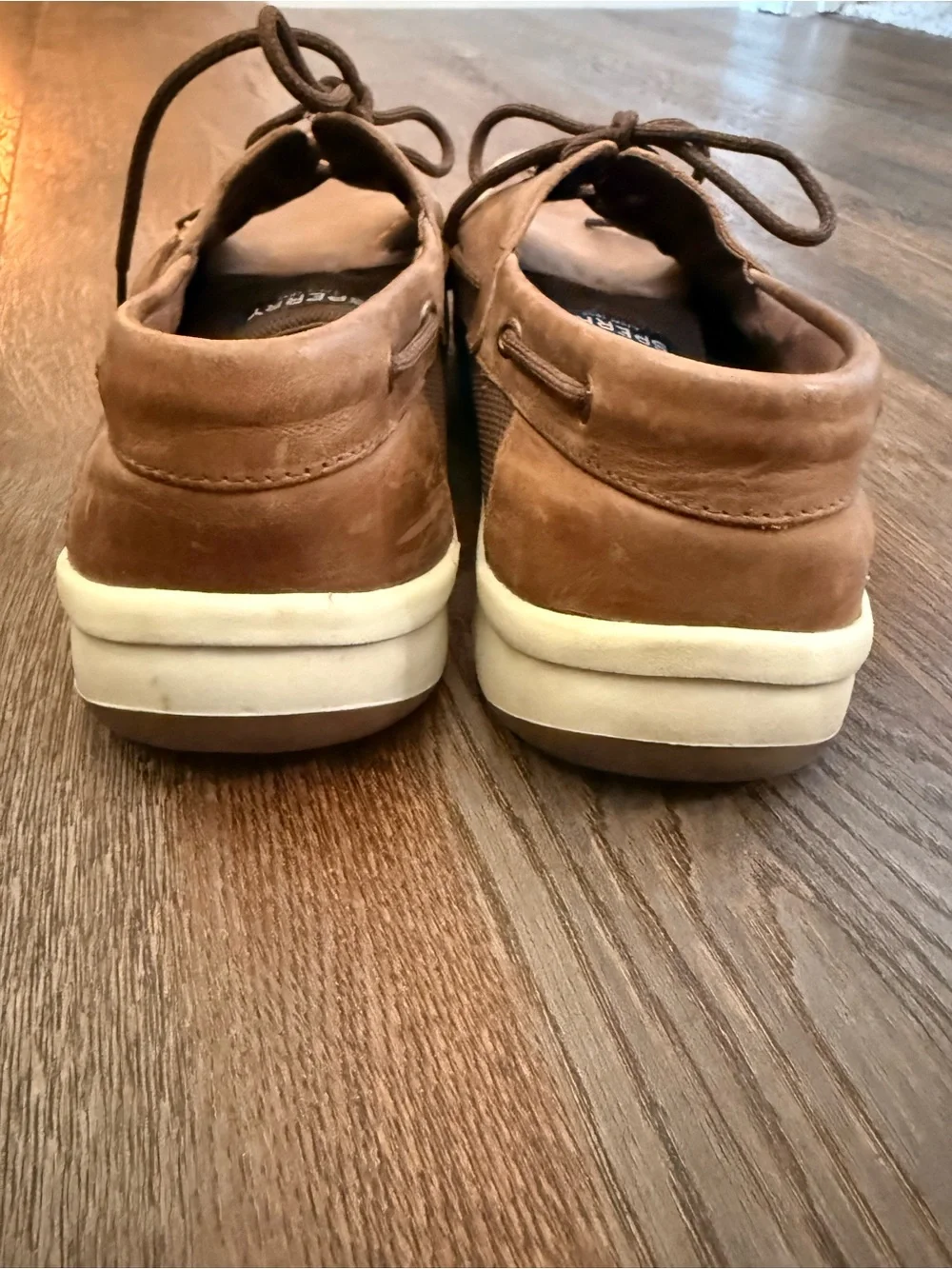 Sperry Men’s Tan/Brown Leather Classic Boat Shoes